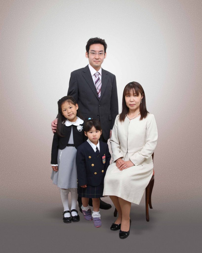 入学の家族写真